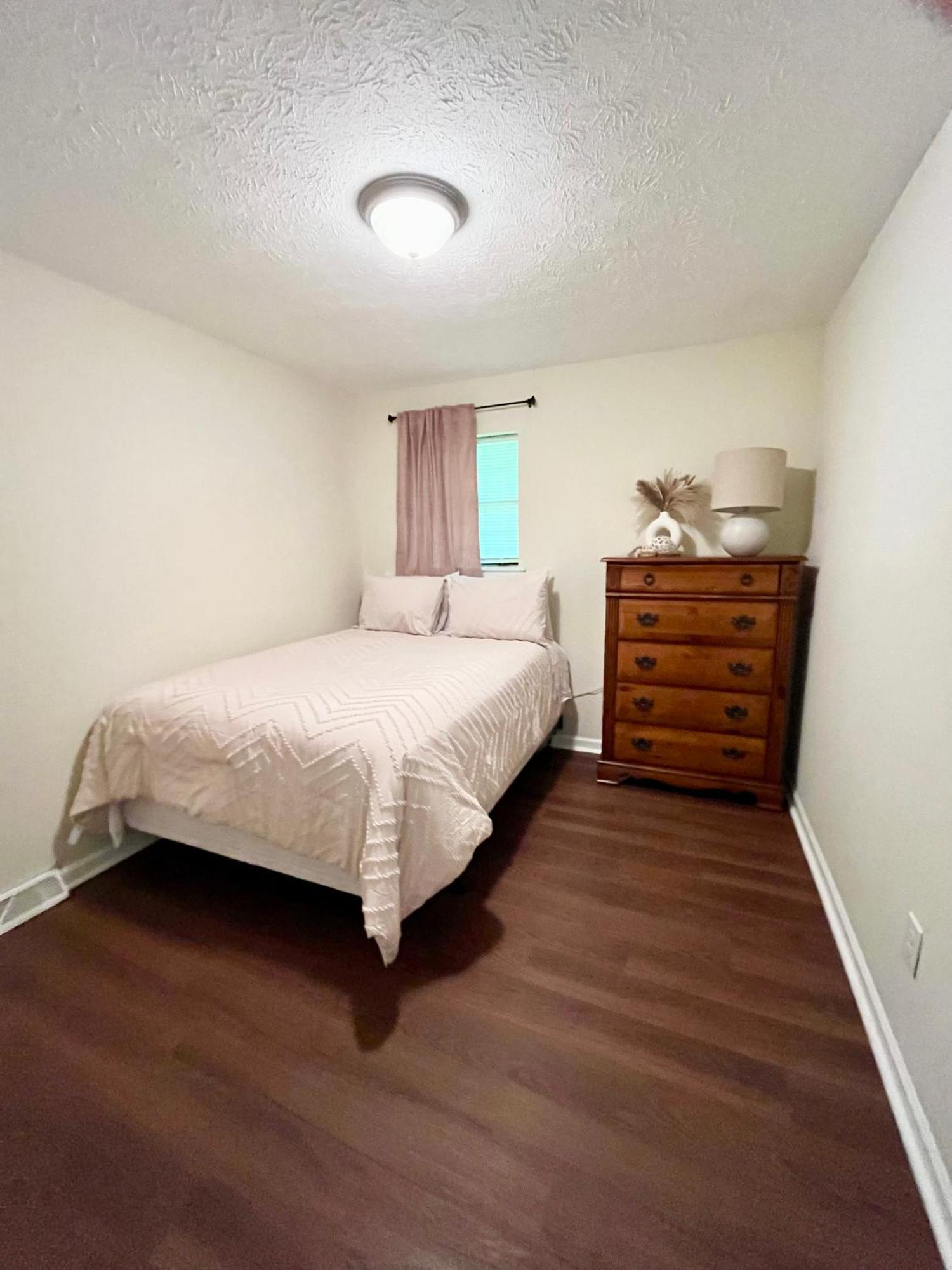 Charming 3br 1.5ba Cozy Haven Rome