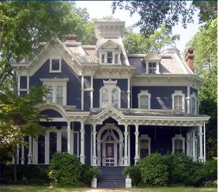 The Claremont House Bed & Breakfast