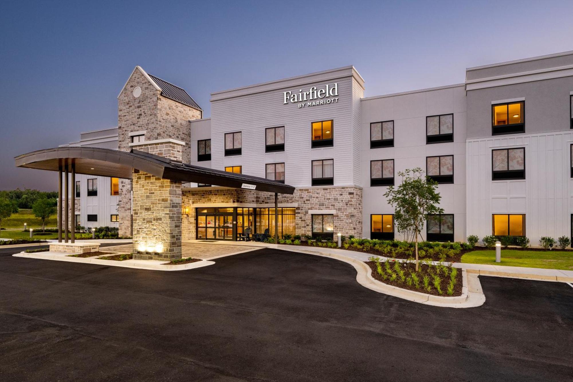 Fairfield By Marriott 3*