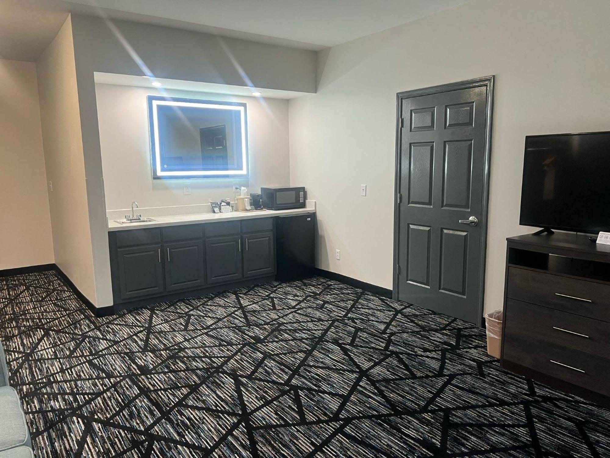 Quality South Otel 2*