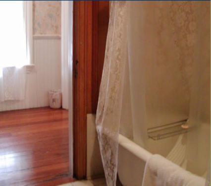The Claremont House Bed & Breakfast